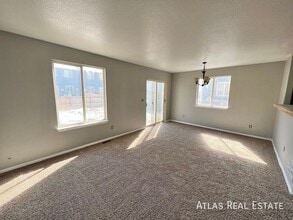 4854 Crystal St in Denver, CO - Building Photo - Building Photo