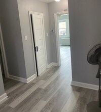 1718 T St SE, Unit Apt 2 in Washington, DC - Building Photo - Building Photo