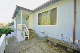 2309 Fifth Ave in San Rafael, CA - Building Photo - Building Photo