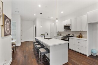 2022 Thonig Rd in Houston, TX - Building Photo - Building Photo