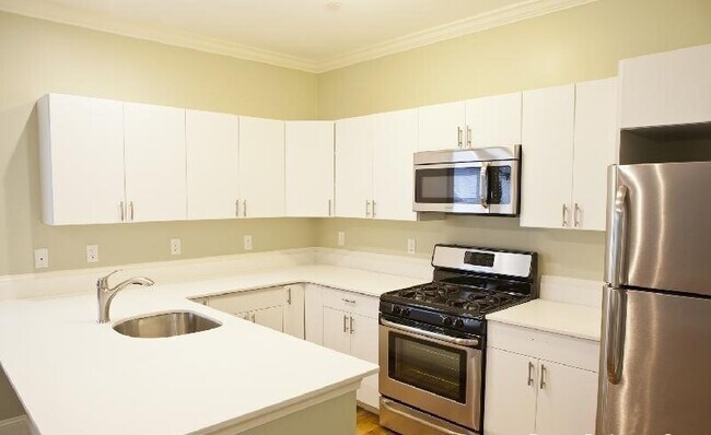 property at 40 Imrie Rd