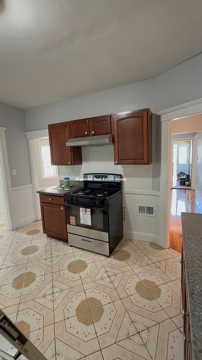 property at 52 Stonehurst St