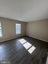 7 Valley Bend Ct in Germantown, MD - Building Photo - Building Photo