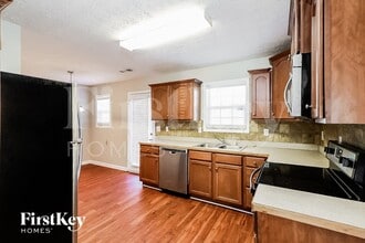 245 Shadowbrooke Cir SW in Loganville, GA - Building Photo - Building Photo