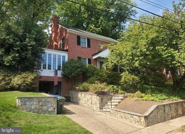 property at 3712 25th St N