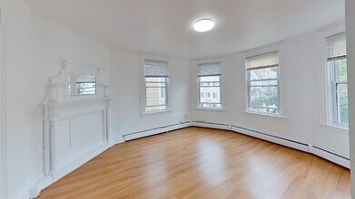 60 Calumet St in Boston, MA - Building Photo - Building Photo