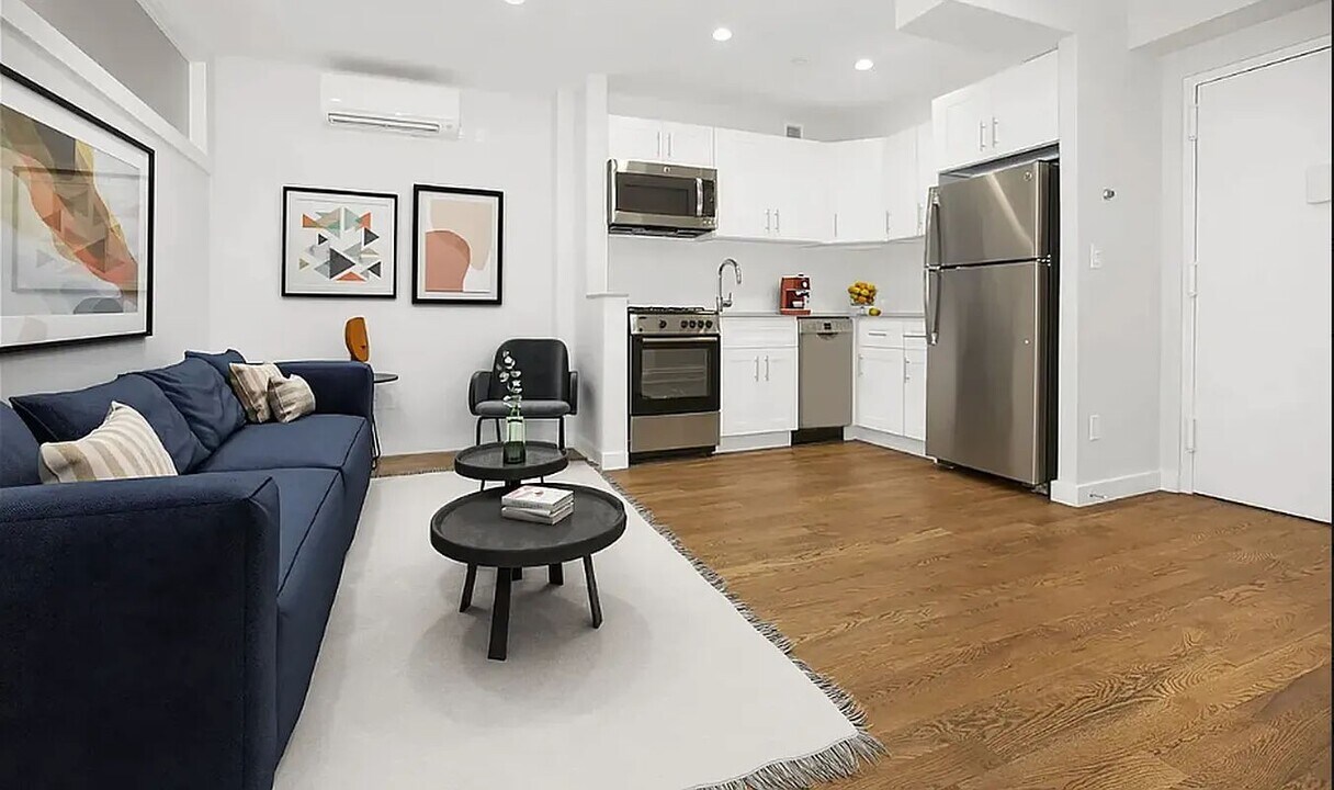 99 Suffolk St in New York, NY - Building Photo