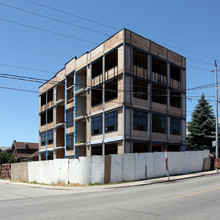 The Oakland in Toronto, ON - Building Photo - Building Photo