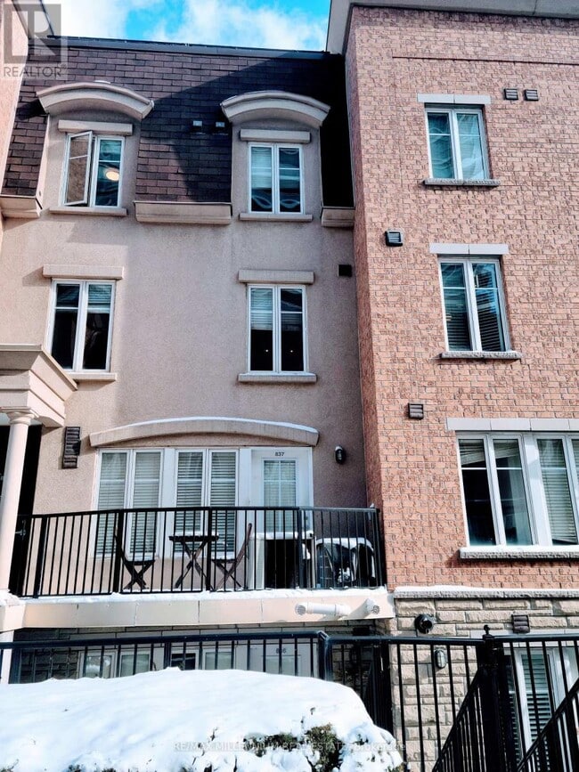 46 Western Battery Rd