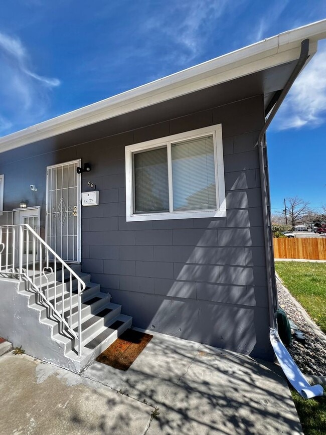 561 Claremont St in Reno, NV - Building Photo - Building Photo