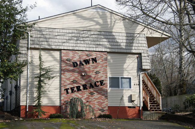 Dawg Terrace in Portland, OR - Foto de edificio - Building Photo