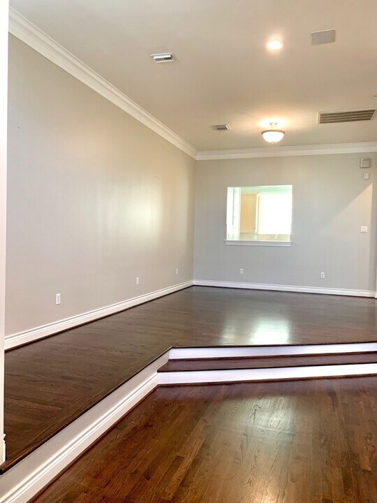 4303 Childress St in Houston, TX - Building Photo