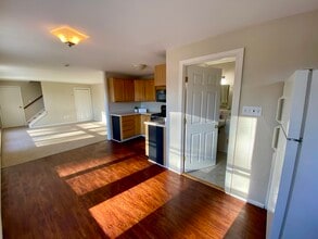 12 Cedar St in Holliston, MA - Building Photo - Building Photo