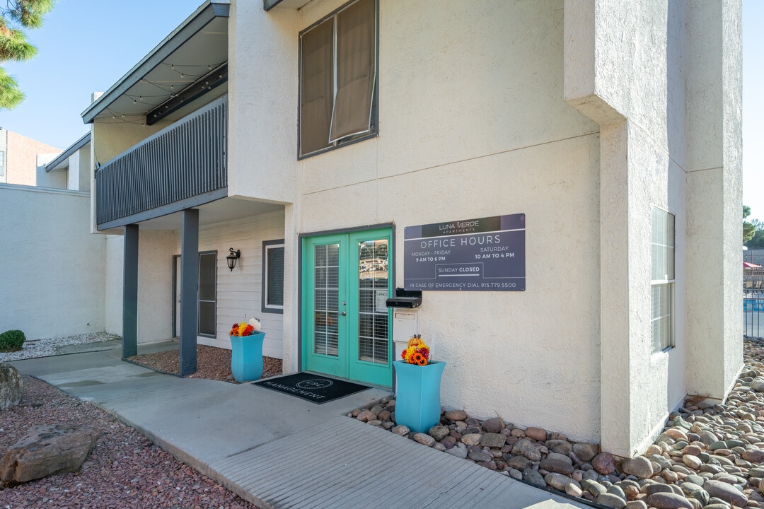 Luna Verde Apartments in El Paso, TX - Building Photo