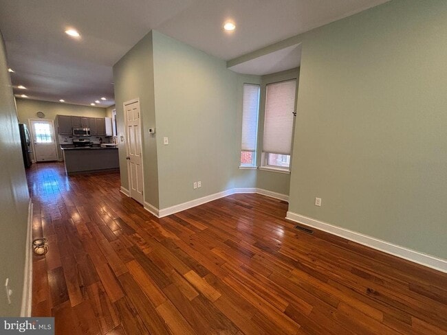 4721 Hazel Ave in Philadelphia, PA - Building Photo - Building Photo