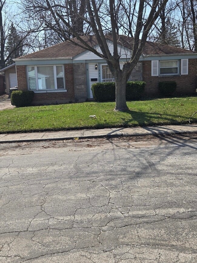 property at 253 Mantua St