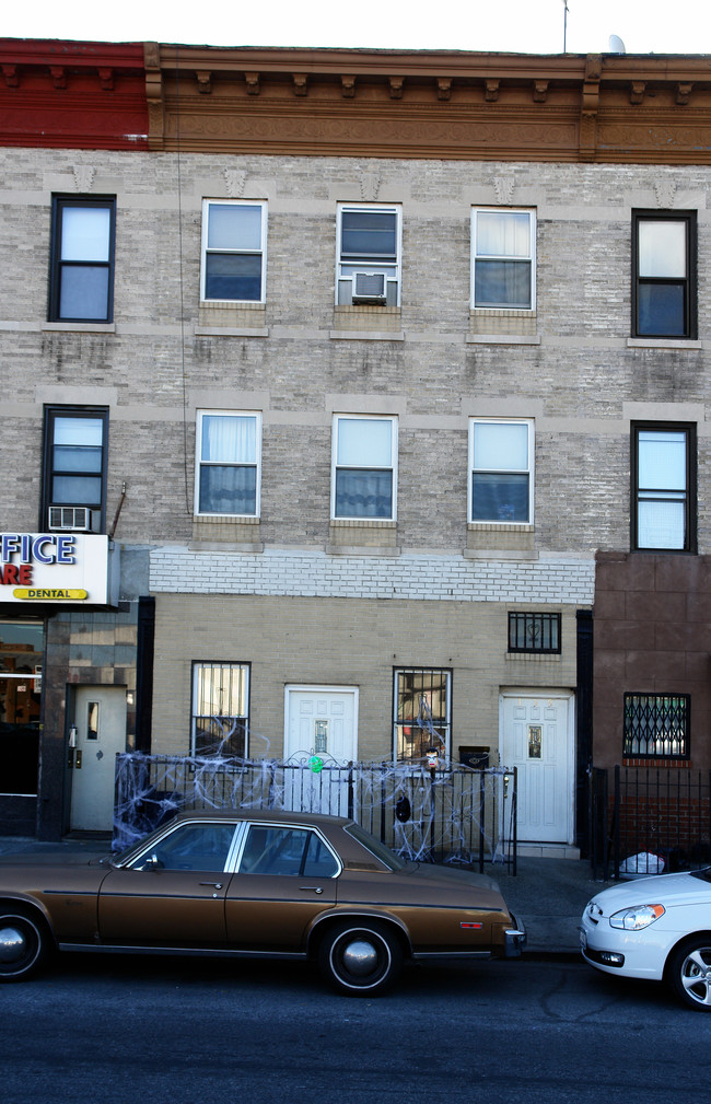 157 4th Ave in Brooklyn, NY - Building Photo - Building Photo