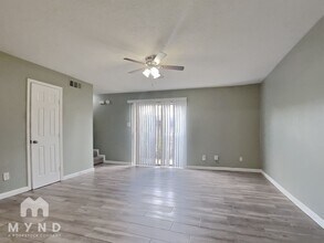 21502 Millhouse Rd in Houston, TX - Building Photo - Building Photo