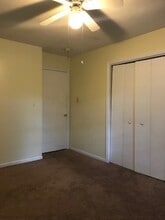 227 Glencrest Dr in Gaffney, SC - Building Photo - Building Photo