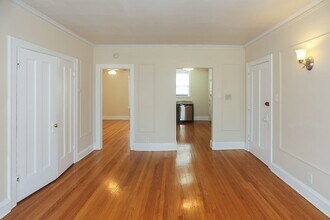 4604 N Winchester Ave, Unit 3H in Chicago, IL - Building Photo - Building Photo