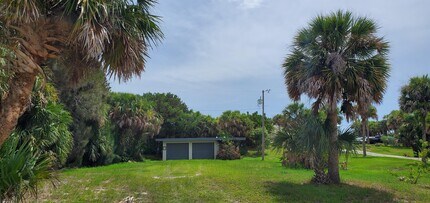 1817 Beacon St in New Smyrna Beach, FL - Building Photo - Building Photo