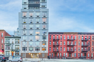 410 4th Ave in Brooklyn, NY - Foto de edificio - Building Photo