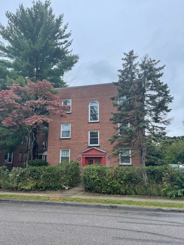 27 Chapman St Rentals in East Hartford, CT