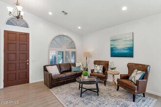 5183 W Harrison St in Chandler, AZ - Building Photo - Building Photo