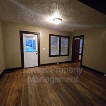 743 Sibley St NW in Grand Rapids, MI - Building Photo - Building Photo
