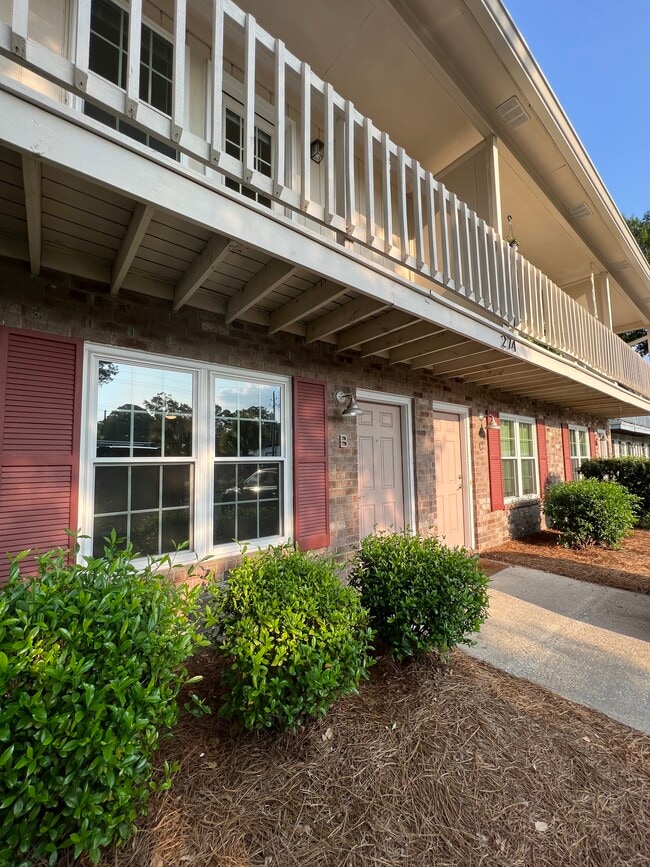 274 Fleming Rd, Unit Unit D in Charleston, SC - Building Photo - Building Photo
