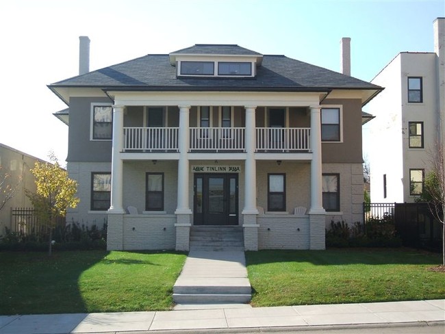 The Berridge Place in Flint, MI - Foto de edificio - Building Photo