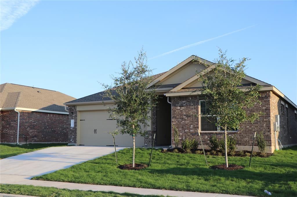 1032 Hillrose Dr in Leander, TX - Foto de edificio