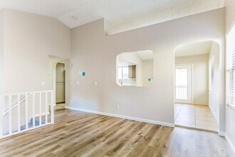 1232 W Riviera Dr in Gilbert, AZ - Foto de edificio - Building Photo