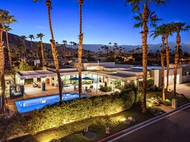 45675 Sugarloaf Mountain Trail in Indian Wells, CA - Building Photo