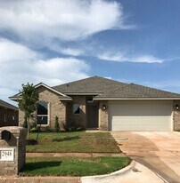 2948 NW 181st St in Edmond, OK - Building Photo