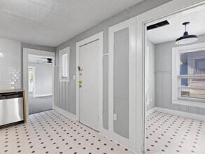 1619 Alston Ave in Fort Worth, TX - Building Photo - Building Photo
