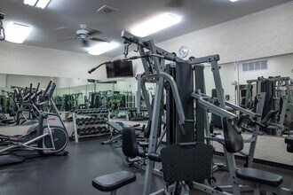 7830 E Camelback Rd in Scottsdale, AZ - Building Photo - Building Photo