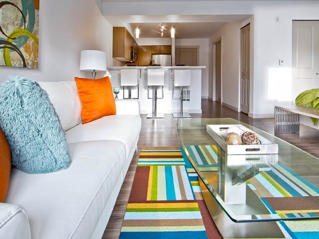 The Noble Apartments in Seattle, WA - Foto de edificio - Interior Photo