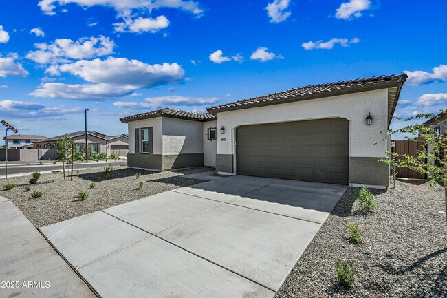 14913 W Cottontail Ln in Surprise, AZ - Building Photo - Building Photo