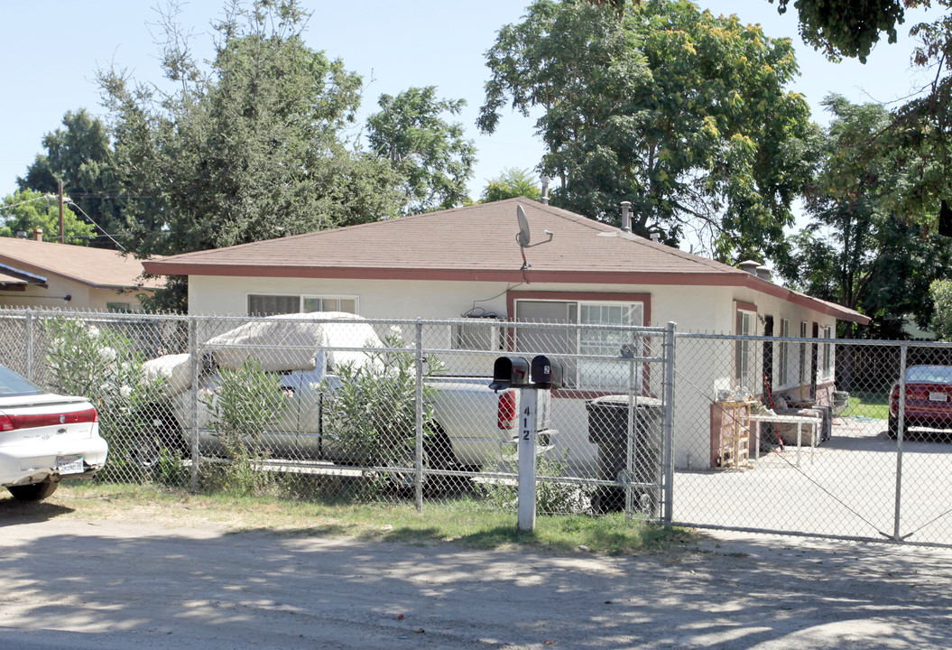 412 Kerr Ave in Modesto, CA - Building Photo