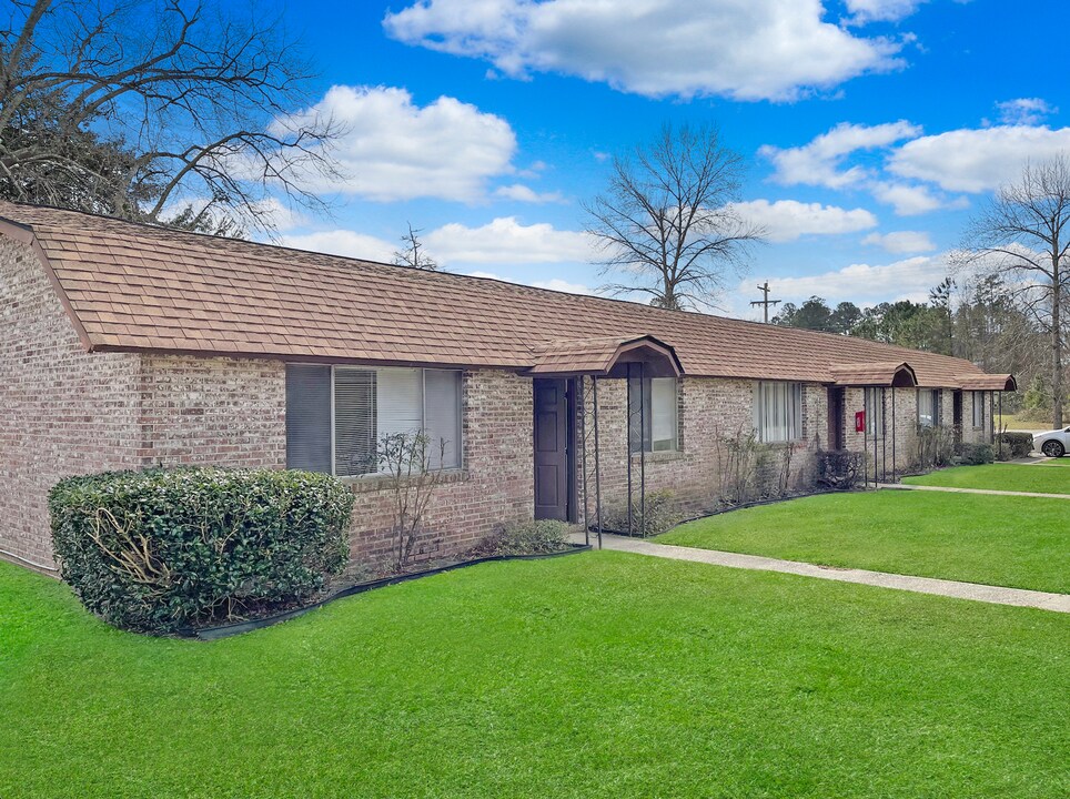 Pinopolis Apartments in Moncks Corner, SC - Foto de edificio