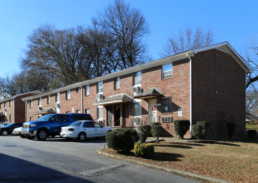 Ashby Park Apartments in Atlanta, GA - Building Photo