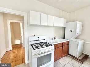 52 Bayard St in Trenton, NJ - Building Photo - Building Photo