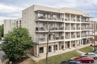 Broadstreet Village in Tuscaloosa, AL - Foto de edificio - Building Photo