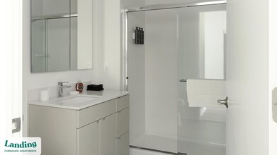 620 Foster St, Unit 817 in Durham, NC - Building Photo - Building Photo