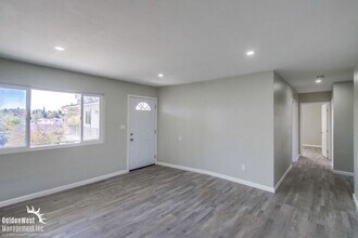 3211 Euclid Ave in San Diego, CA - Building Photo - Building Photo