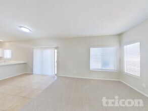 11418 W Mountain View Dr in Avondale, AZ - Foto de edificio - Building Photo