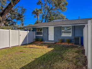 2802 N Blvd, Unit B in Tampa, FL - Building Photo - Building Photo