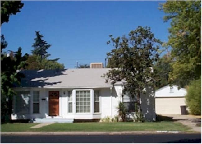 property at 4075 N Palm Ave