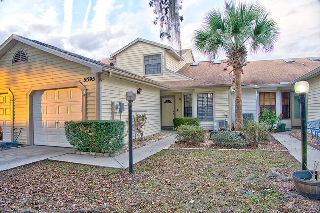 property at 9595 E Pelican Cove Ct